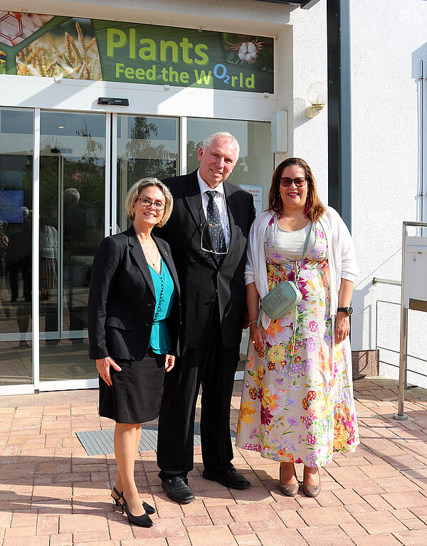 High-ranking visit to the institute