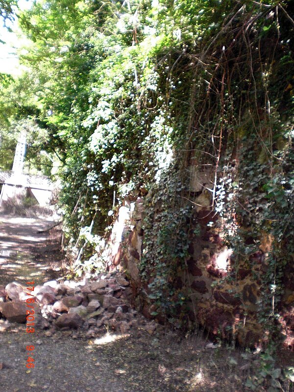 PLEASE NOTE: IPB wall destroyed by the flood - dangerous area!